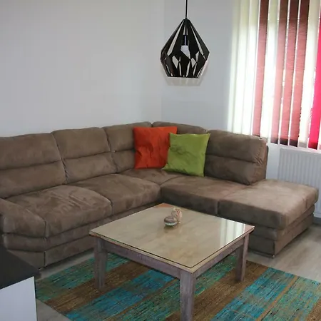 Palme דירה טרופאיאך